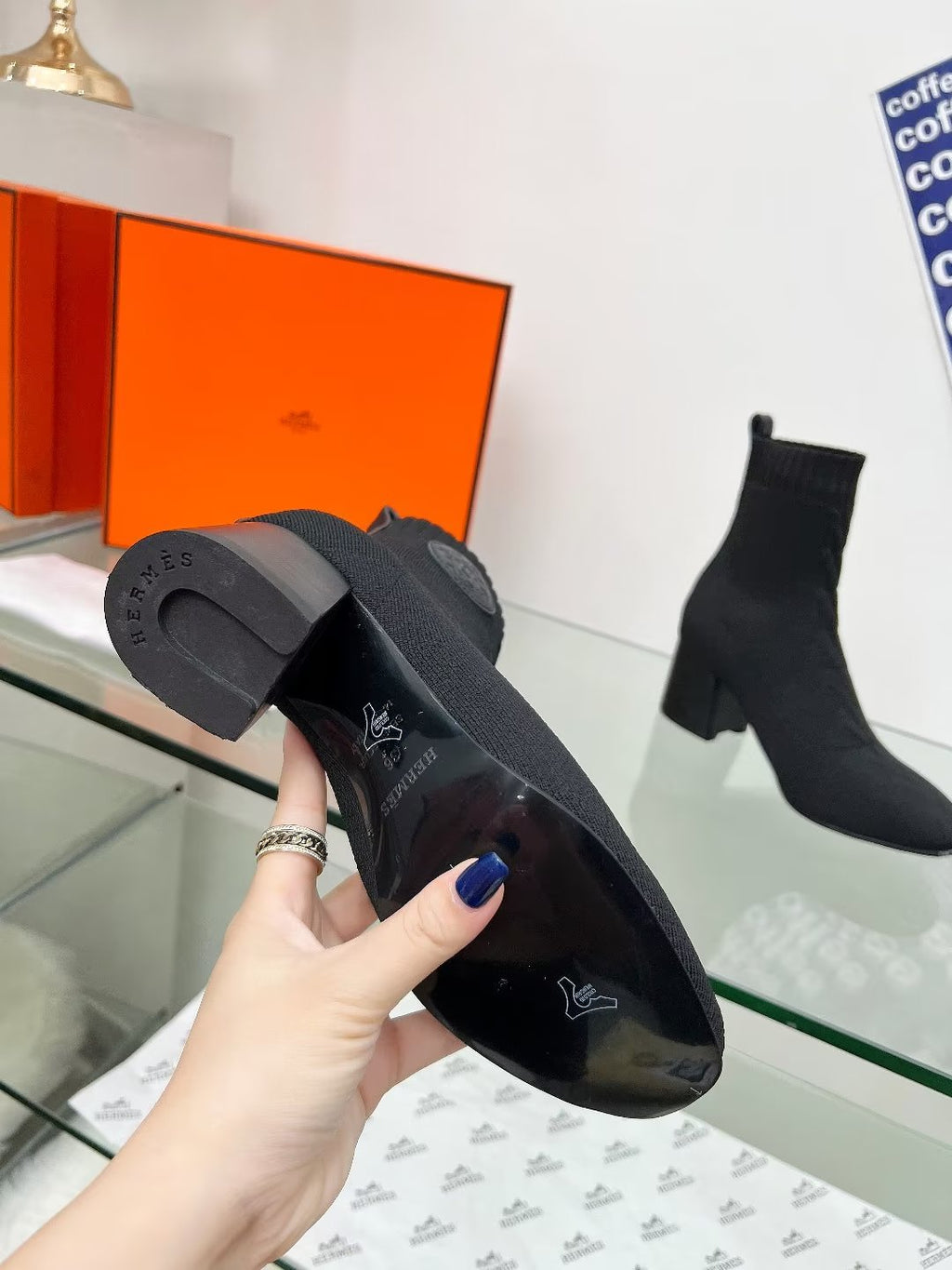 Z2P96H22 Popular high-quality shoes