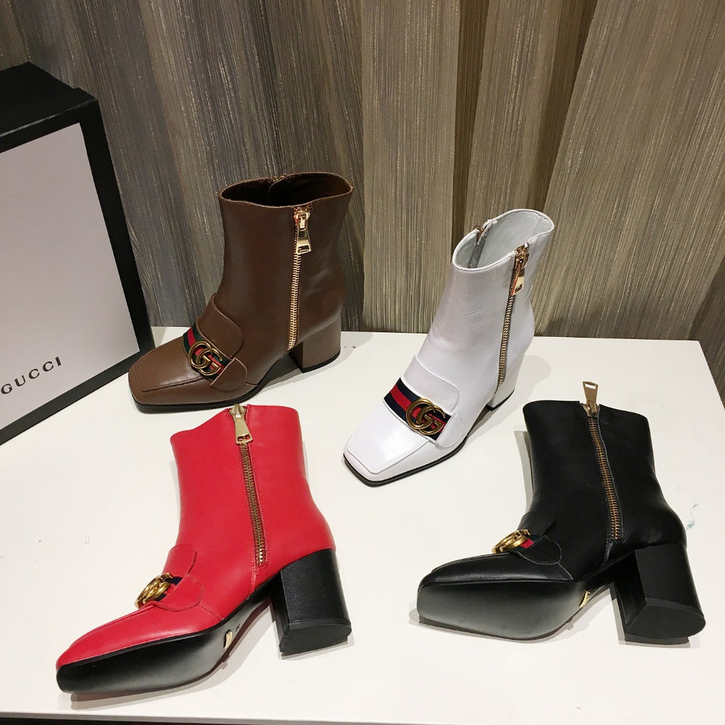 Z2P96B24 Fashion high-quality shoes