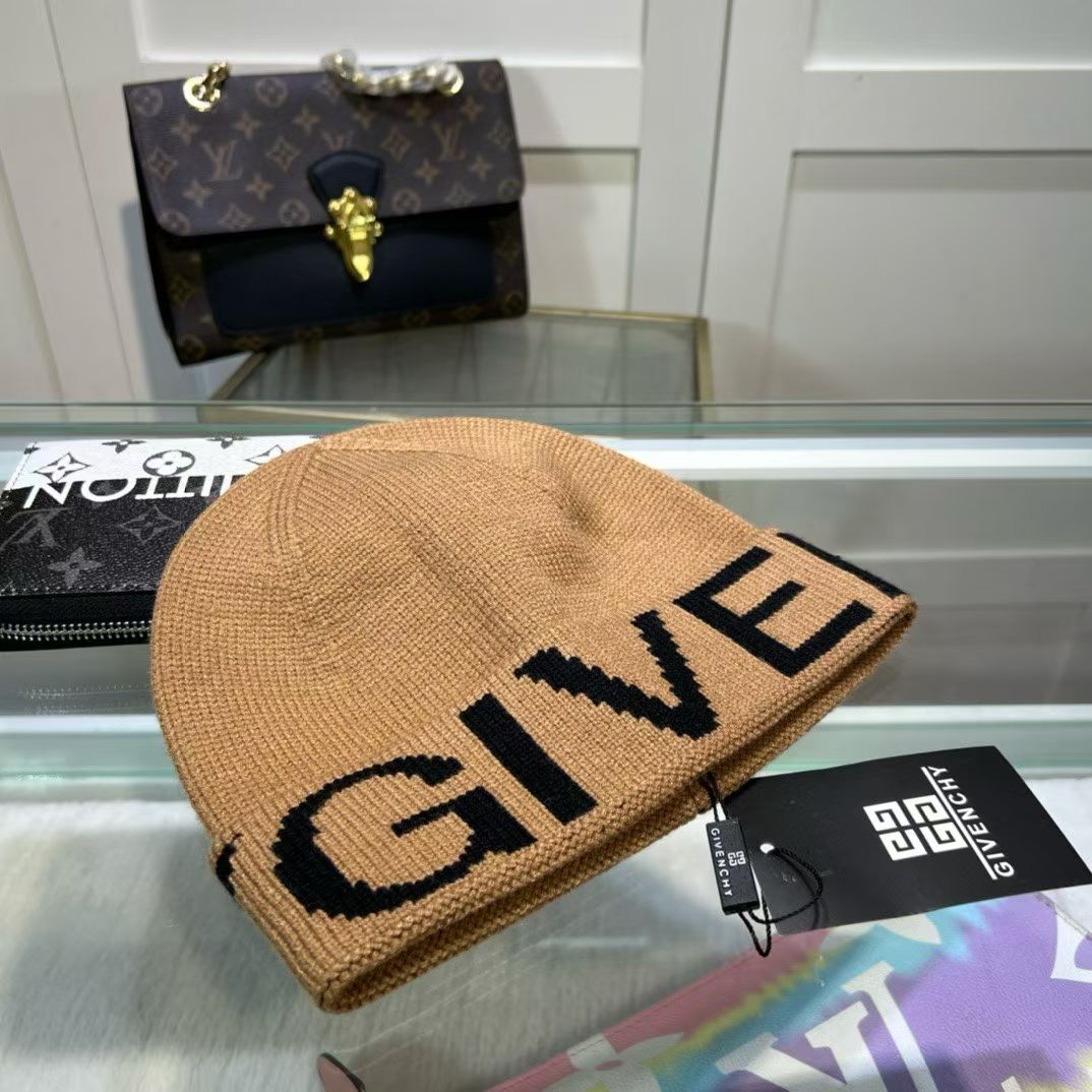 M1R86GV95 Fashion hats