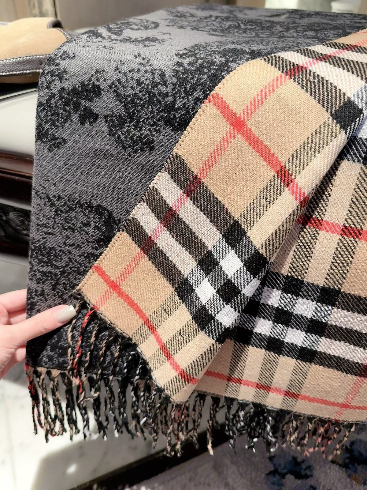 W1R106D4 Fashion Winter Scarves