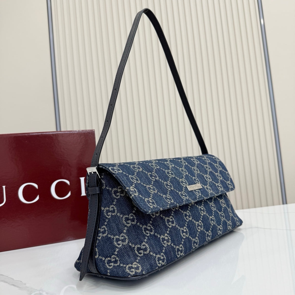 B1N67B13 Fashion bags