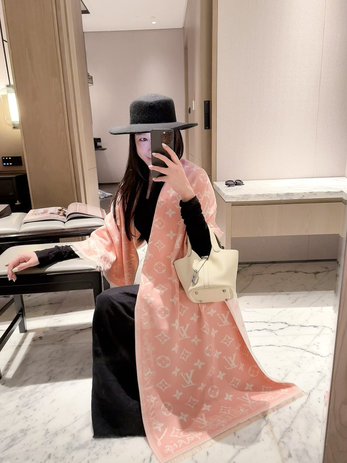 W1R86E111 Popular Winter Scarves