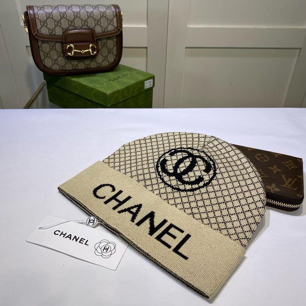 M1R86C60 Fashion hats