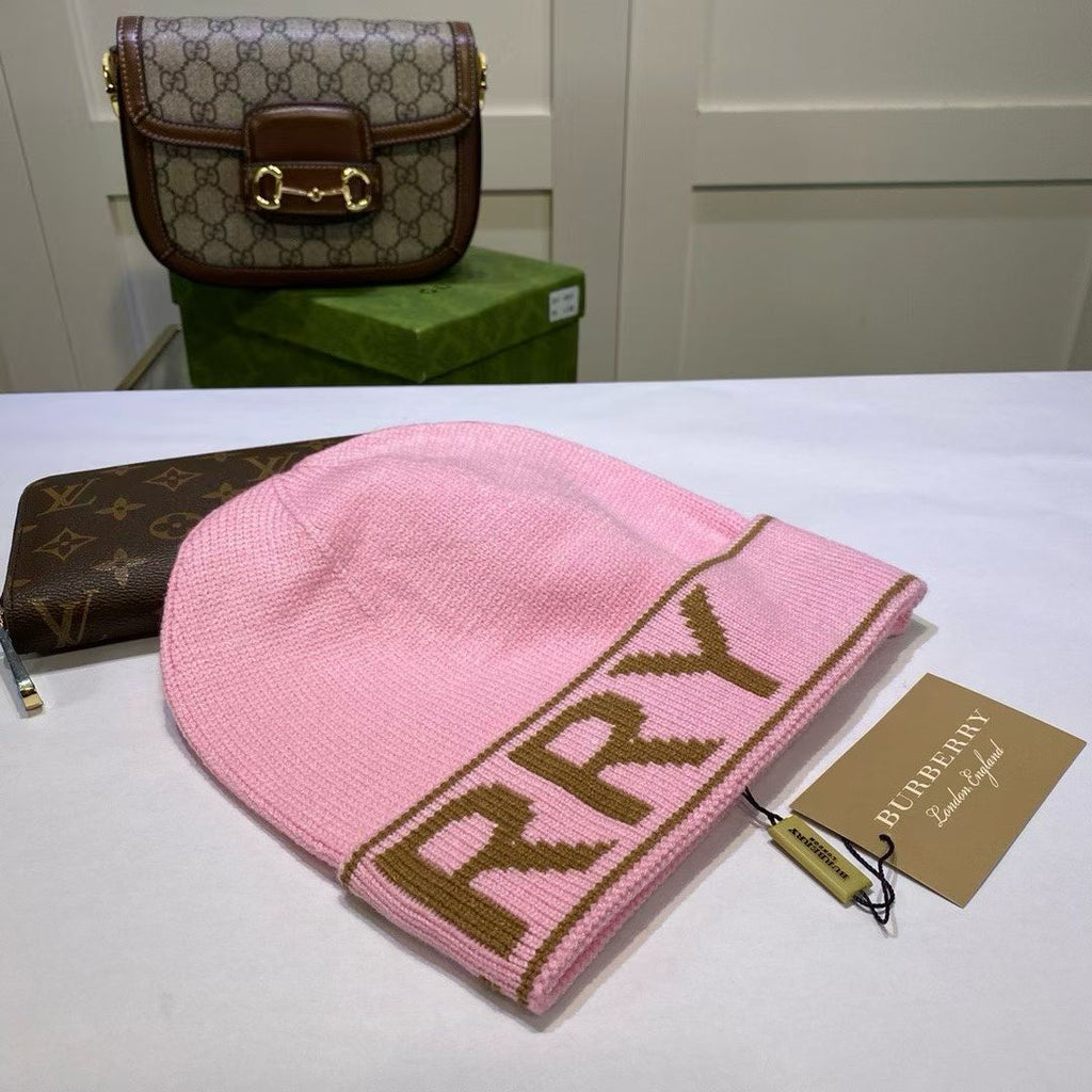 M1R86R74 Fashion hats