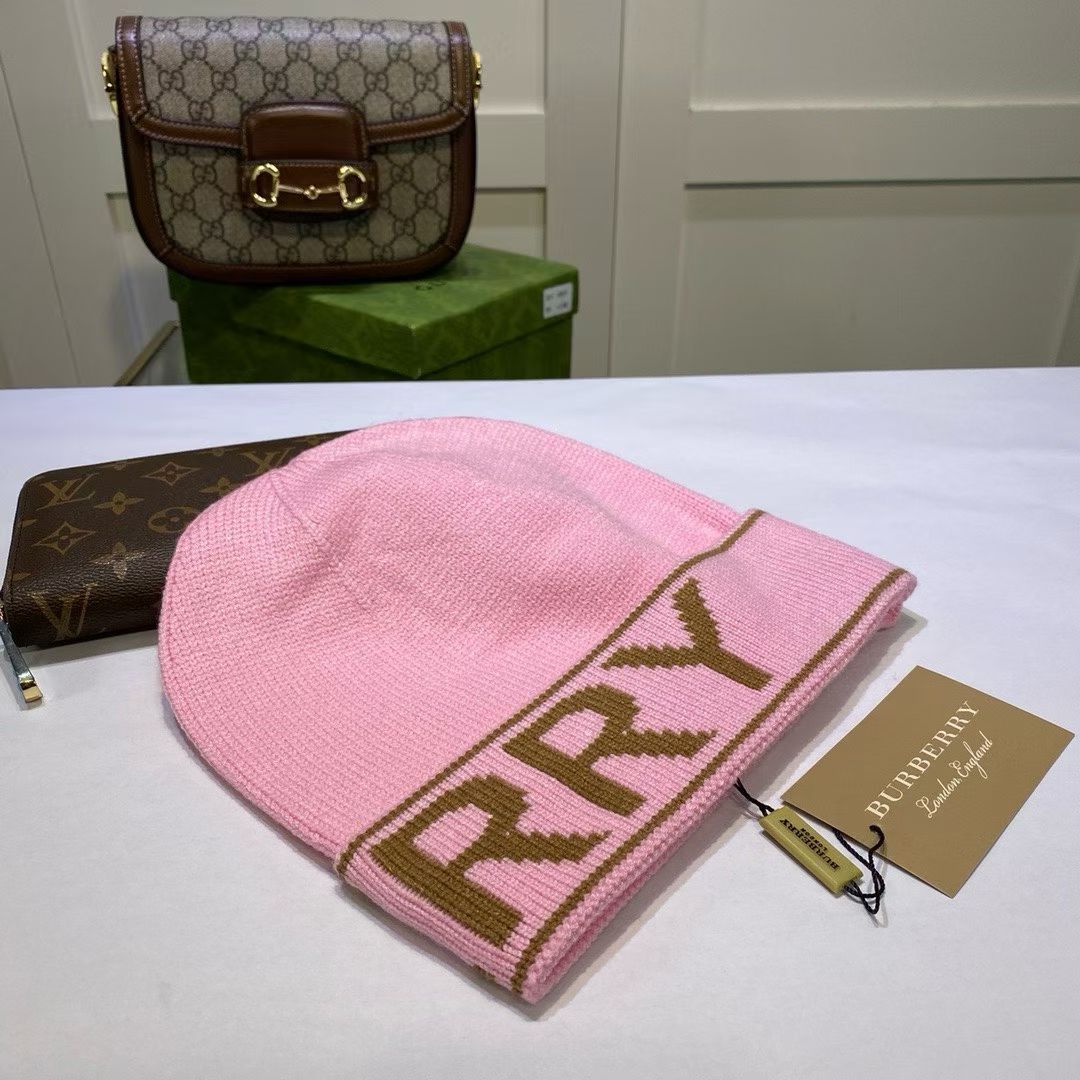 M1R86R74 Fashion hats