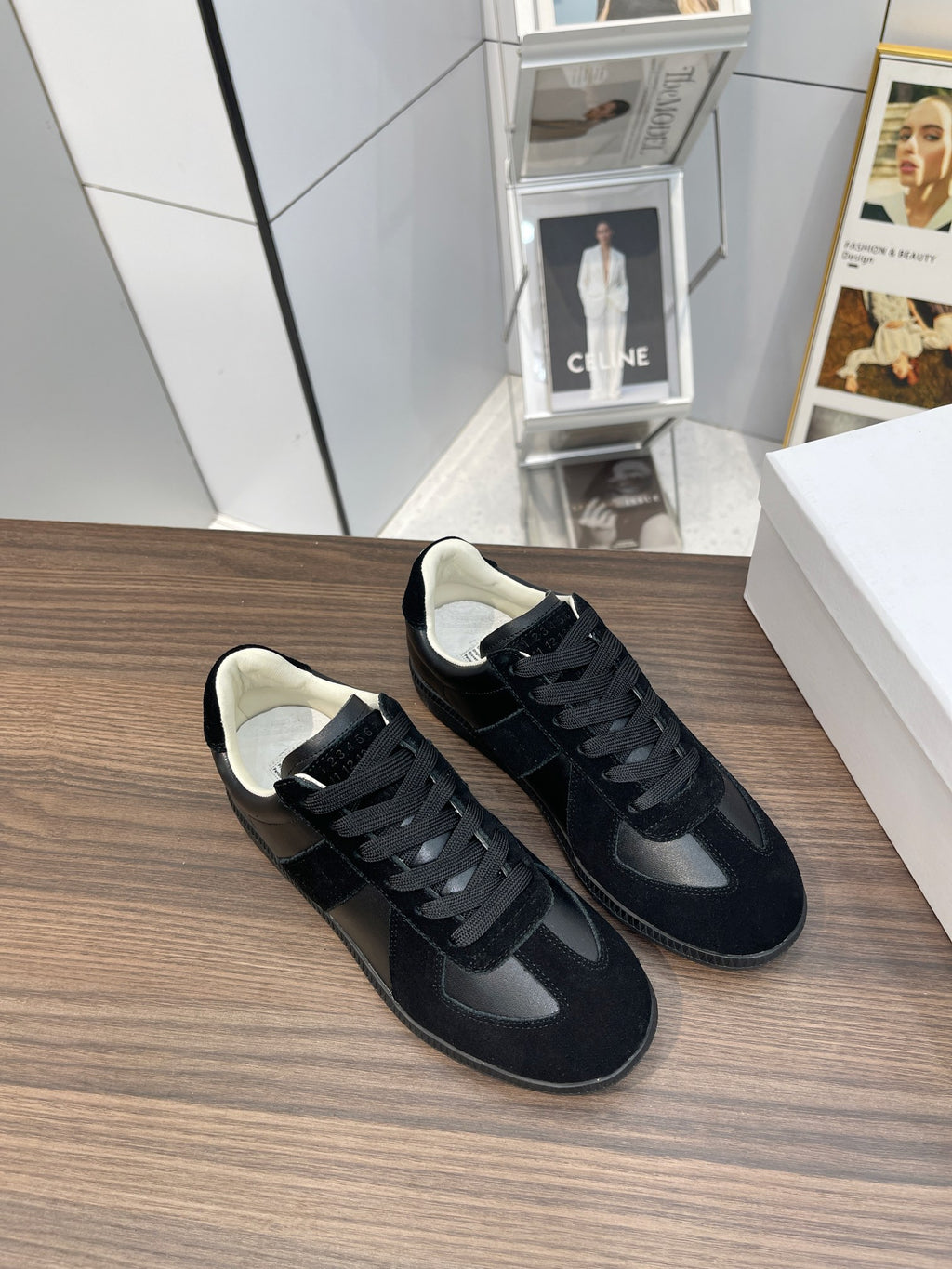 Z2X76A2  Popular high-quality leather shoes