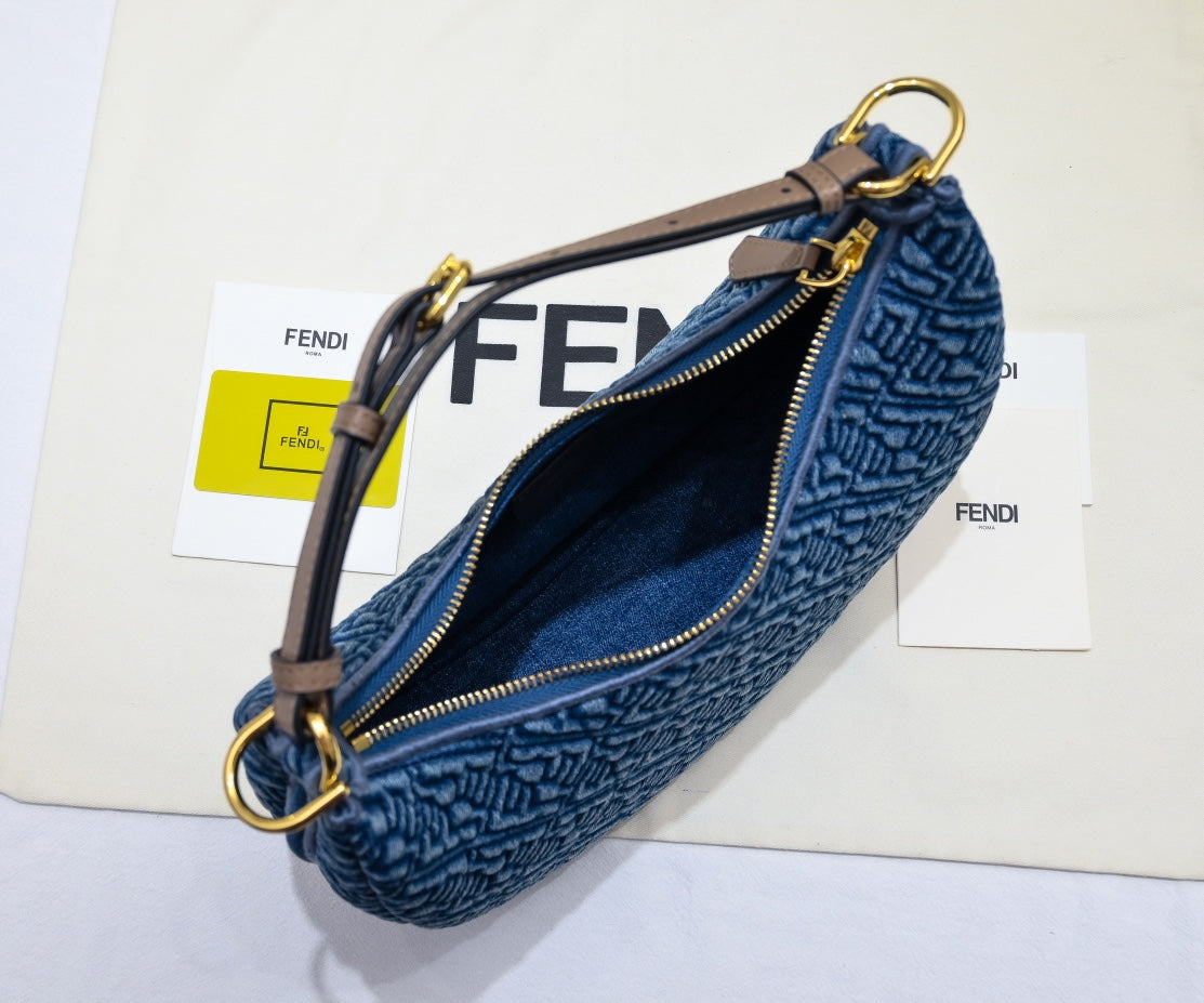 B1X66F3 Fashion high-quality canvas bag