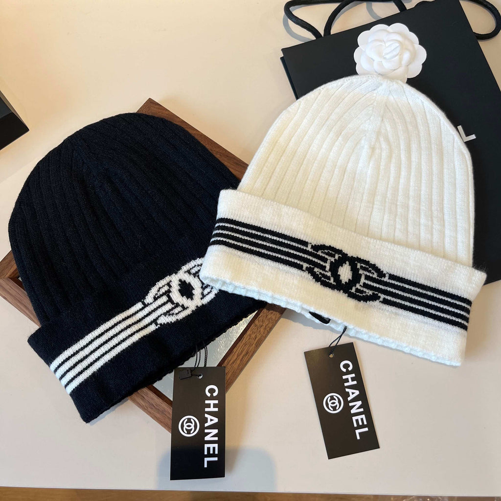 M1R96C17 Fashion hats