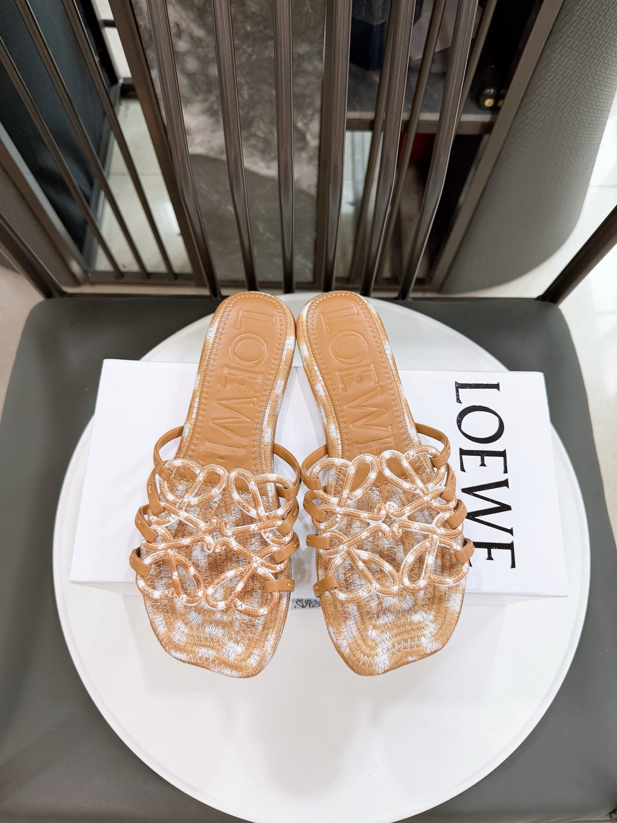 Z2R76A9 Popular high-quality  leather shoes