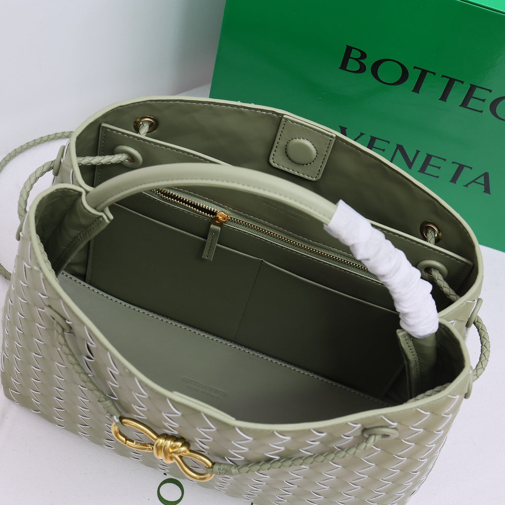B1X66A35 Popular high-quality leather bag