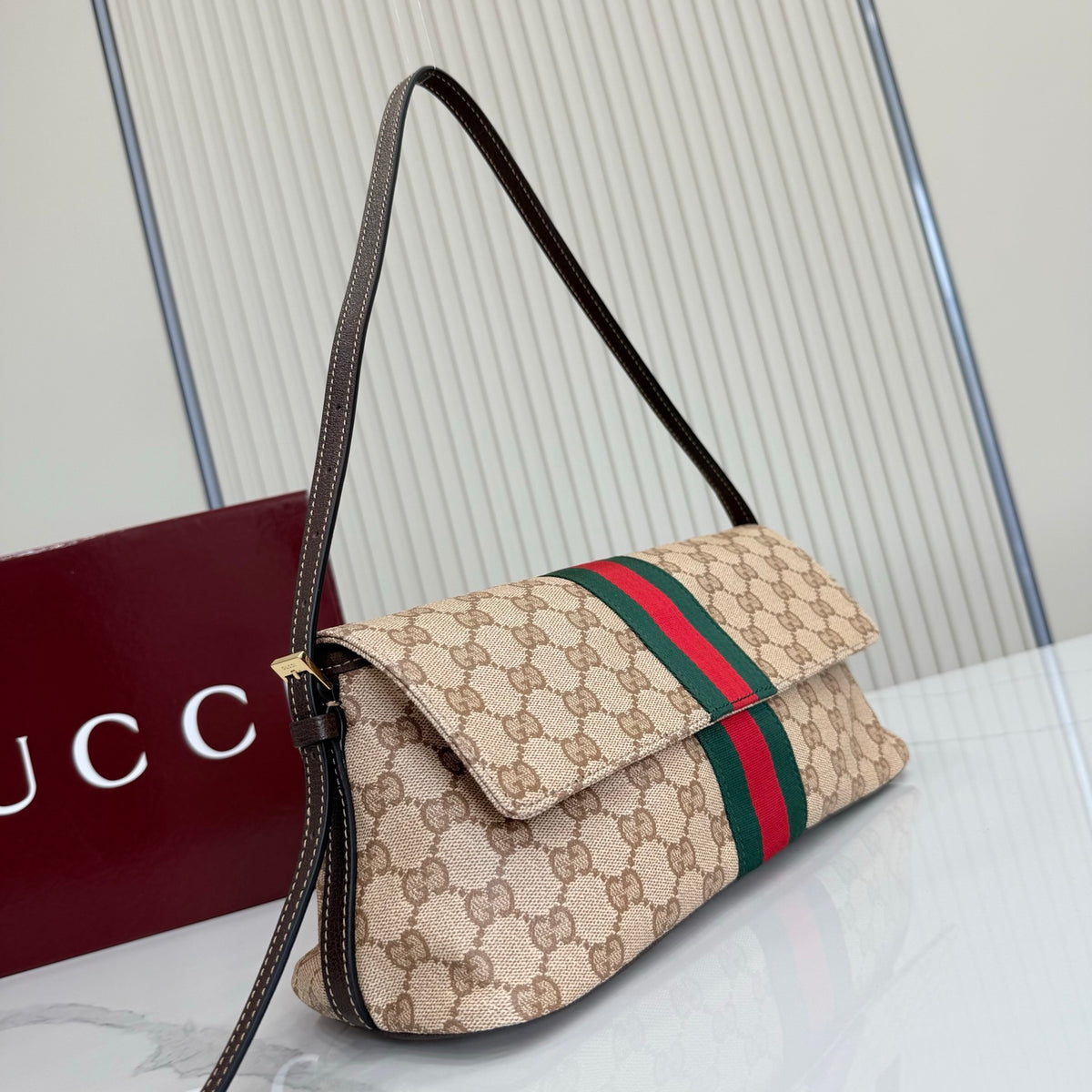 B1N67B13 Fashion bags
