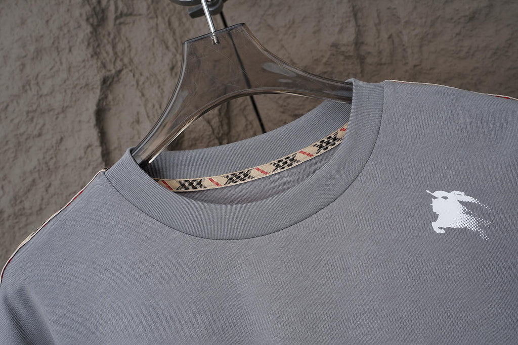 U1R86R7 Fashion T-shirts