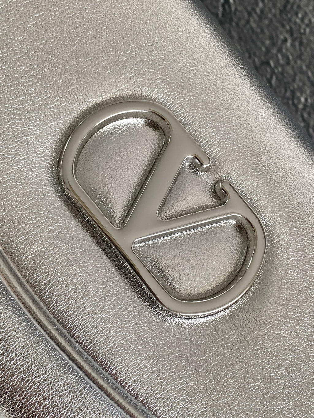 B1R76VL33 Fashion leather bag