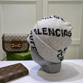 M1R86J97 Fashion hats