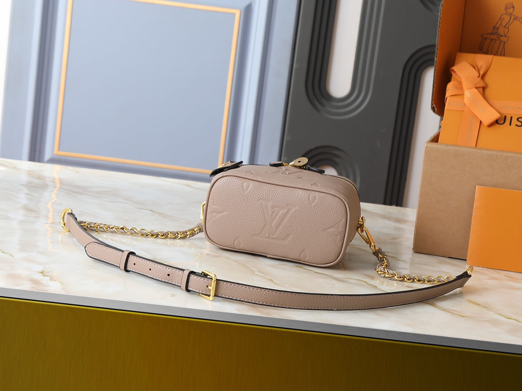 B1P76E2 Fashion leather bag