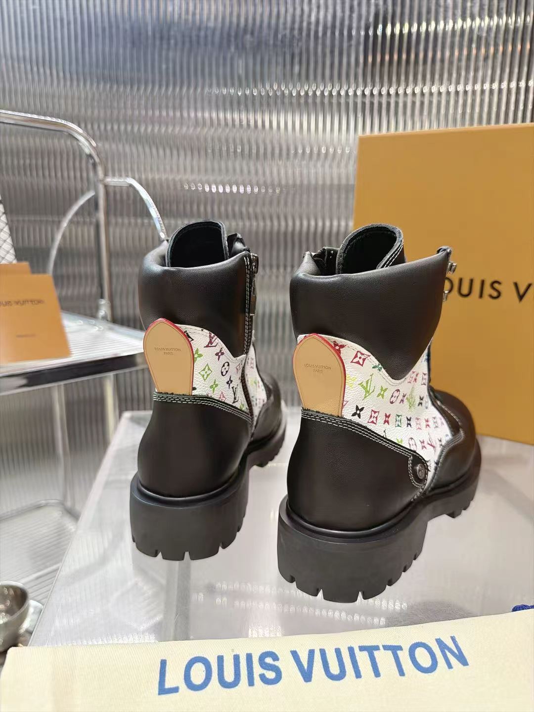 Z2P96E2 Popular high-quality leather shoes