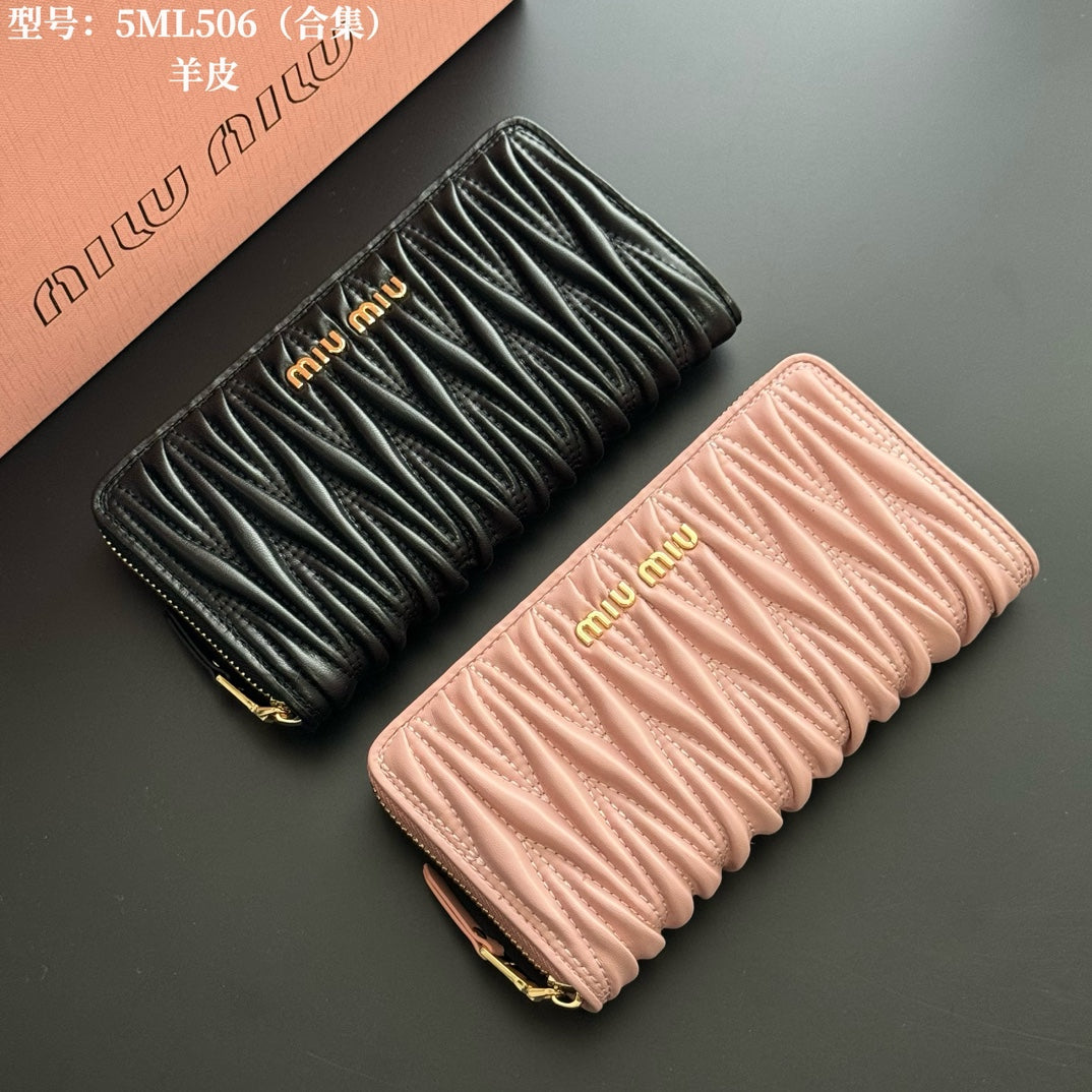146PA123B Popular leather wallets