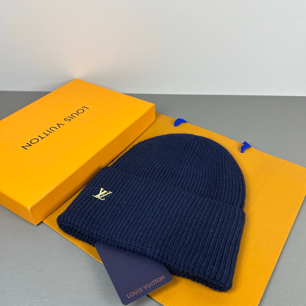 M1R96E32 Fashion hats