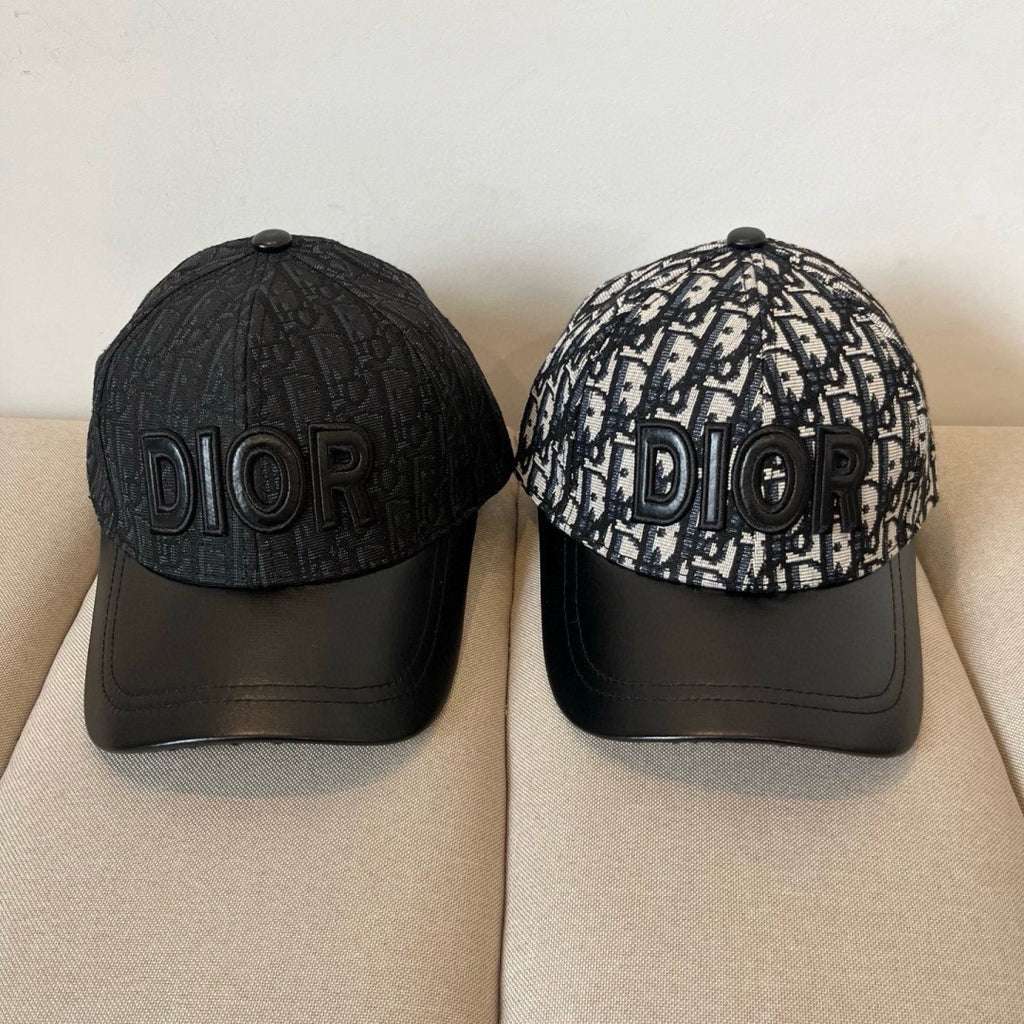 M1R76D11 Fashion hats