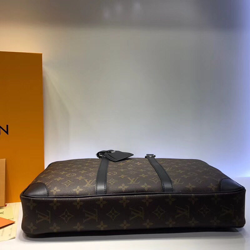 B1N67E14 Fashion leather bag