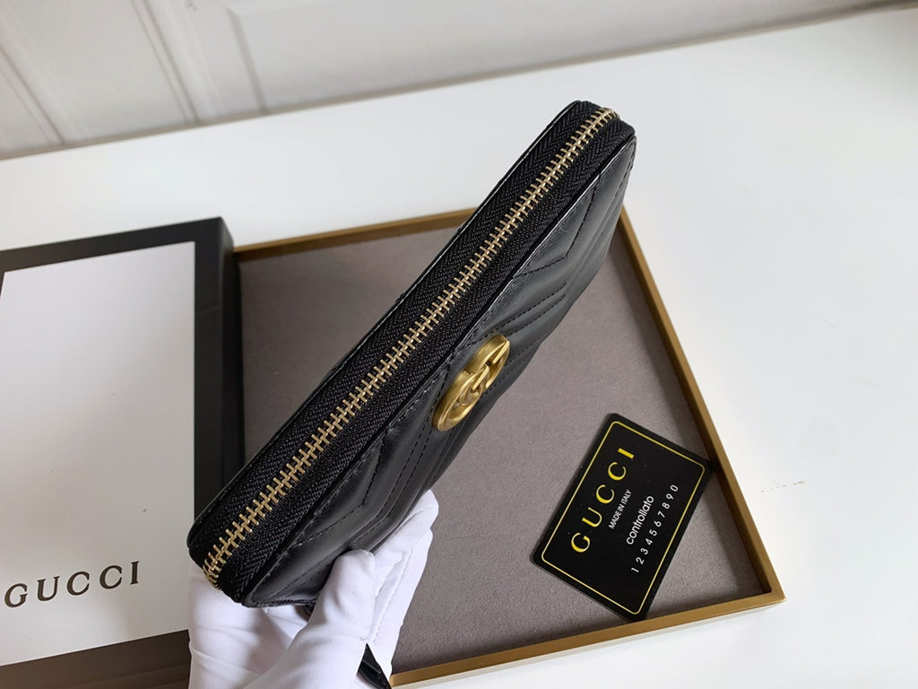 1XB81B Popular leather wallets
