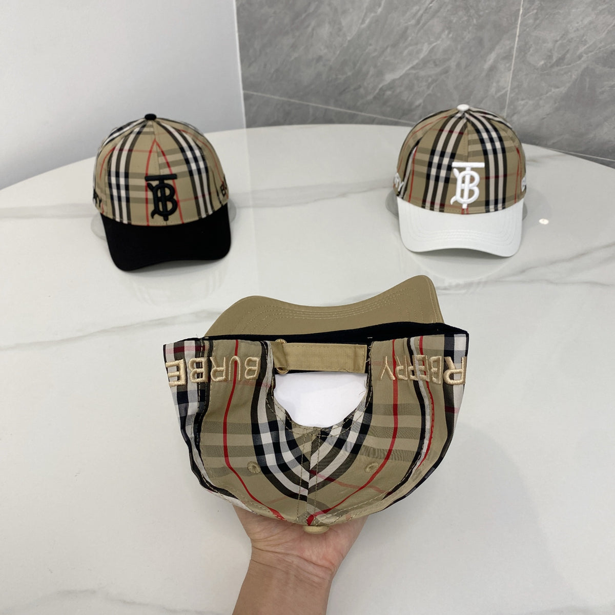 M1R86R124 Popular hats