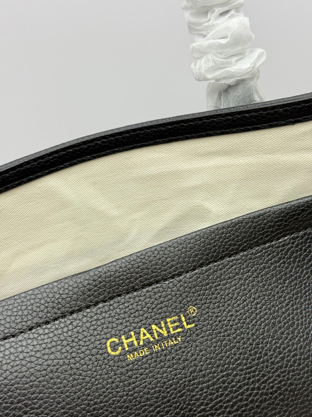 B1R96C11 Popular leather bag