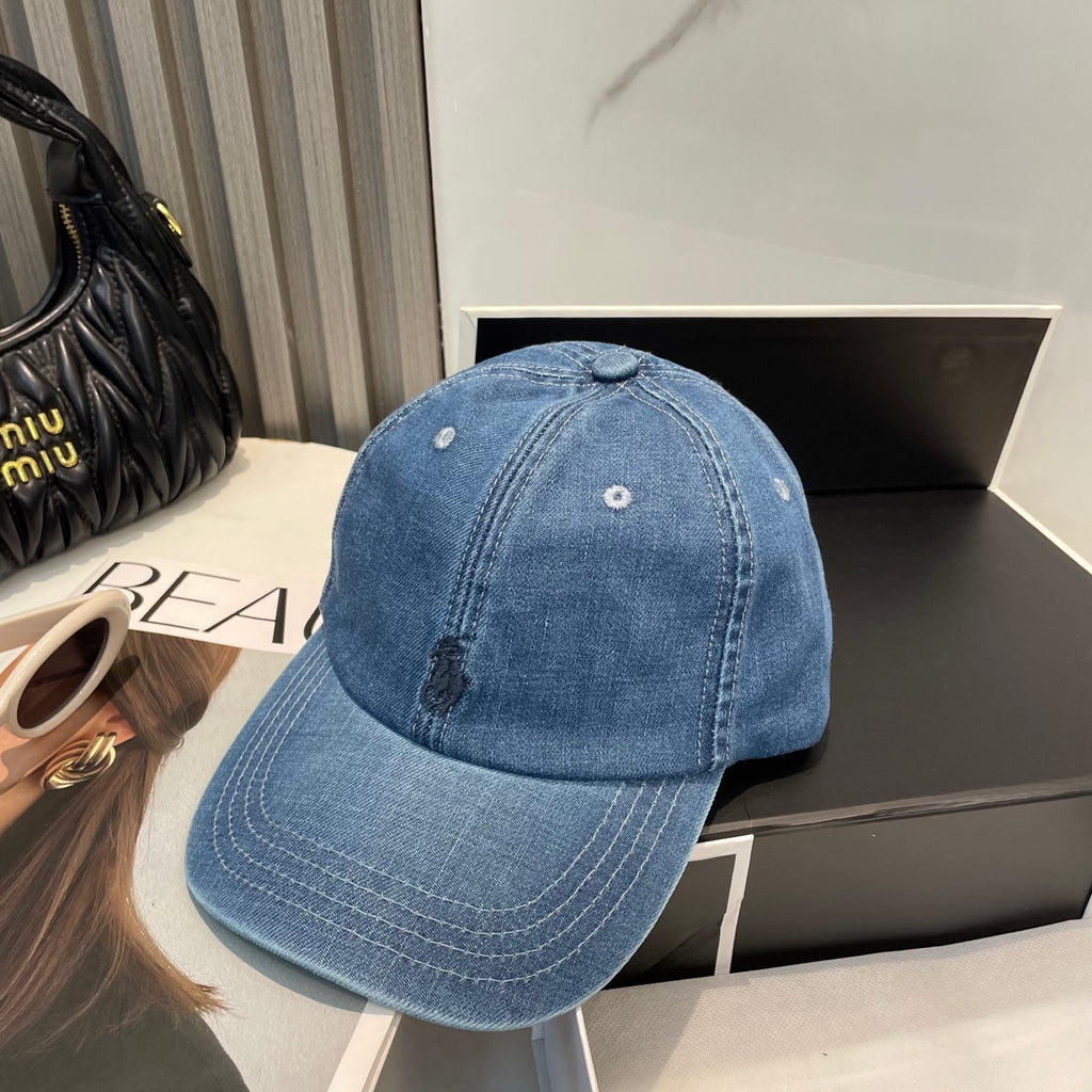 M1Q105A104 Popular hats