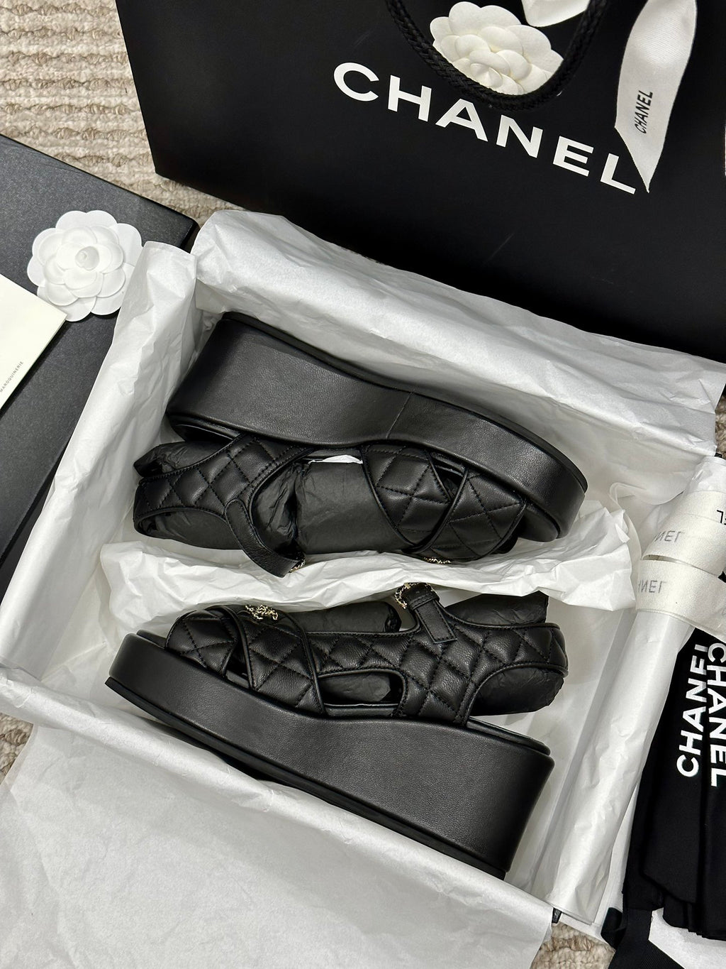 Z2R96C1 Popular high-quality shoes