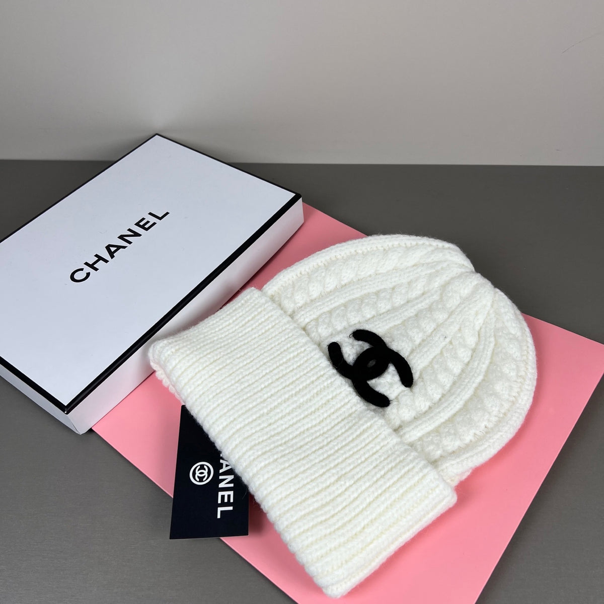 M1R86C7 Fashion hats