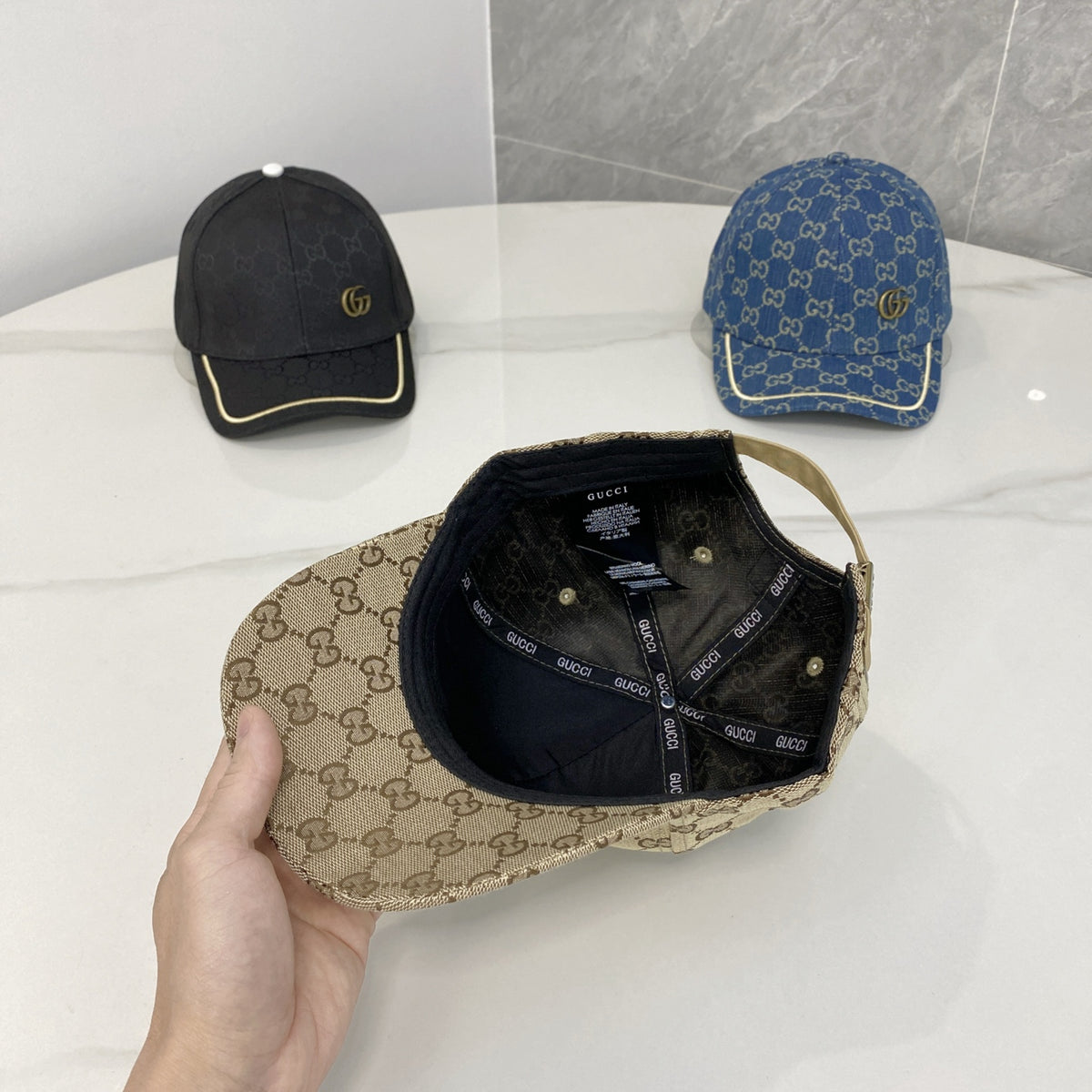 M1R86B125 Popular hats