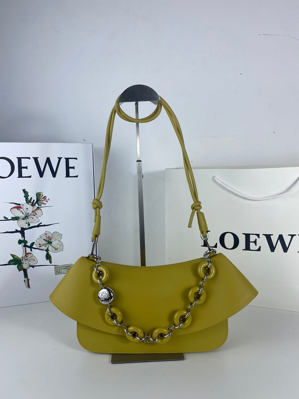 B1R66A11 Fashion leather bag