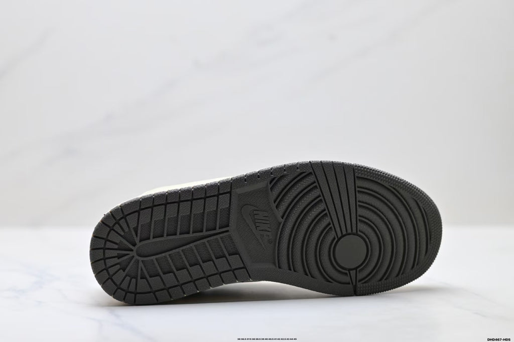 Z4N96A38 Popular shoes