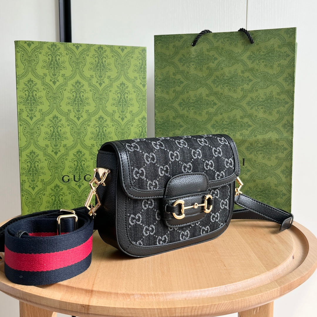 B1R76B07 Fashion bag
