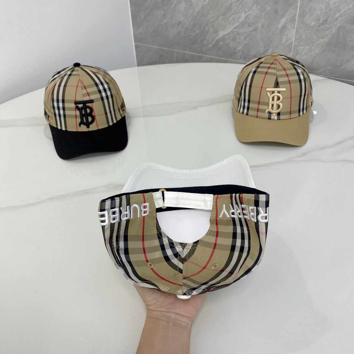 M1R86R124 Popular hats