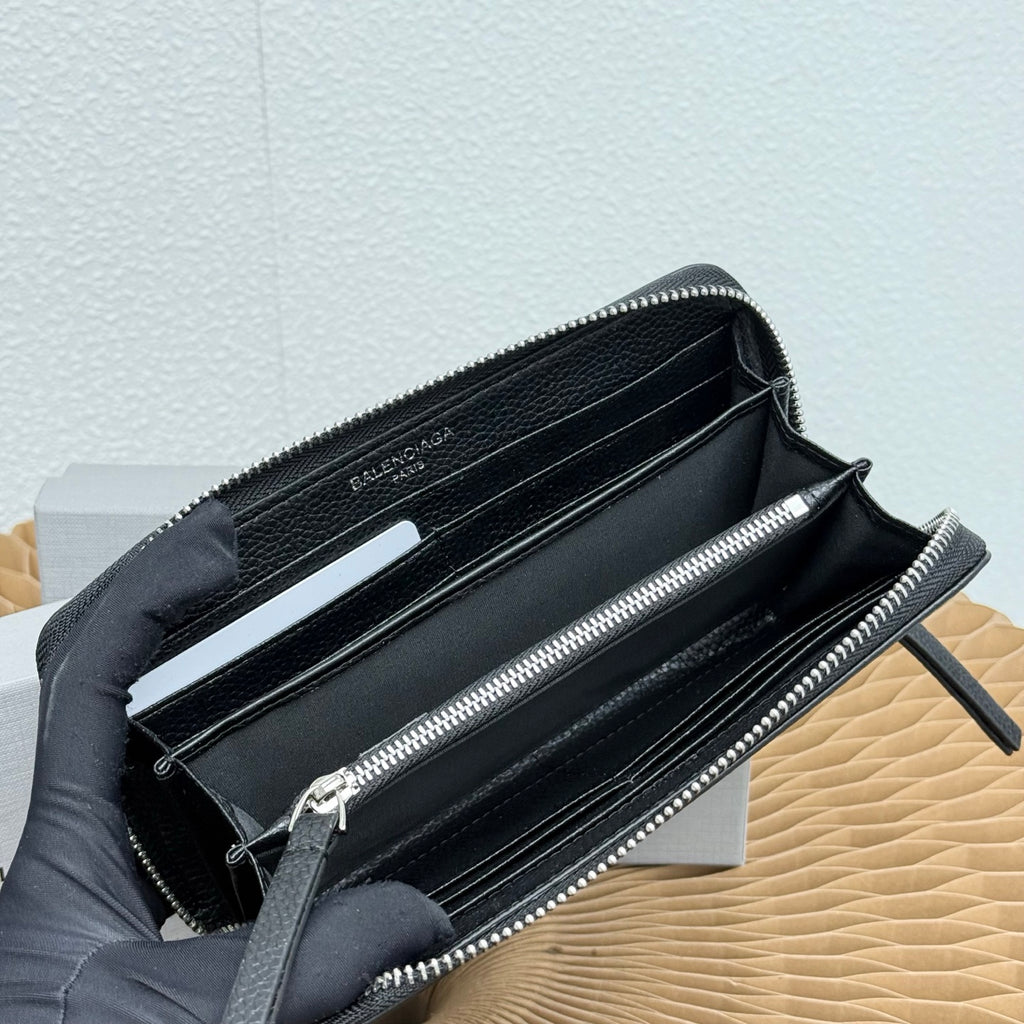 15RJ92B  Popular  leather bag