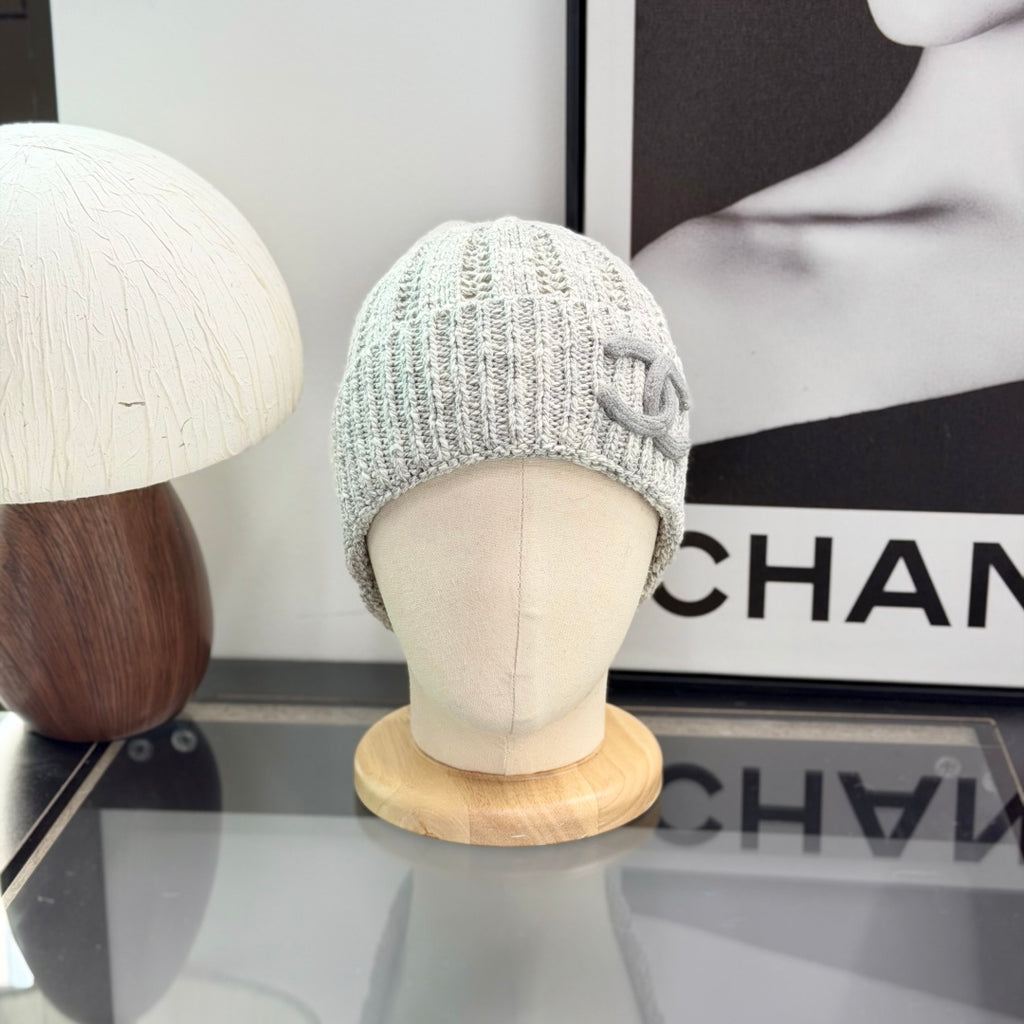 M1R96C27 Fashion hats