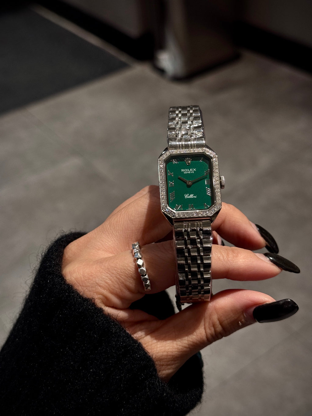 146RL125L Popular watches