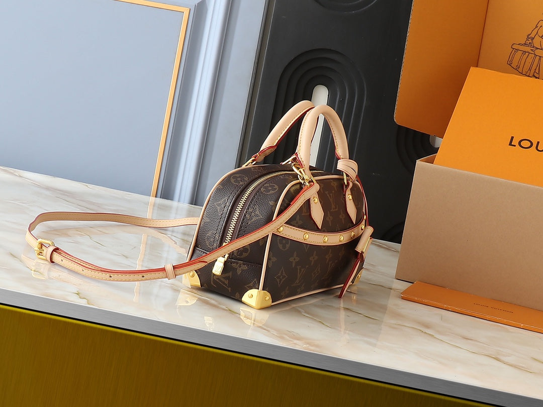 2WE4B Popular leather bag