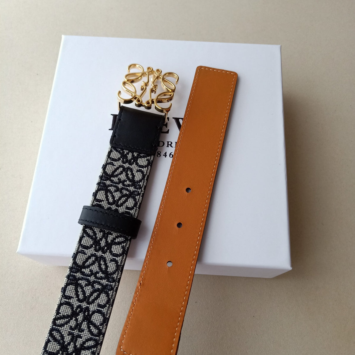 1115QA9P Popular High quality belt With full package