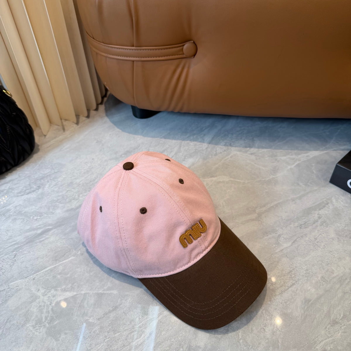 M1R76A8 Fashion hats