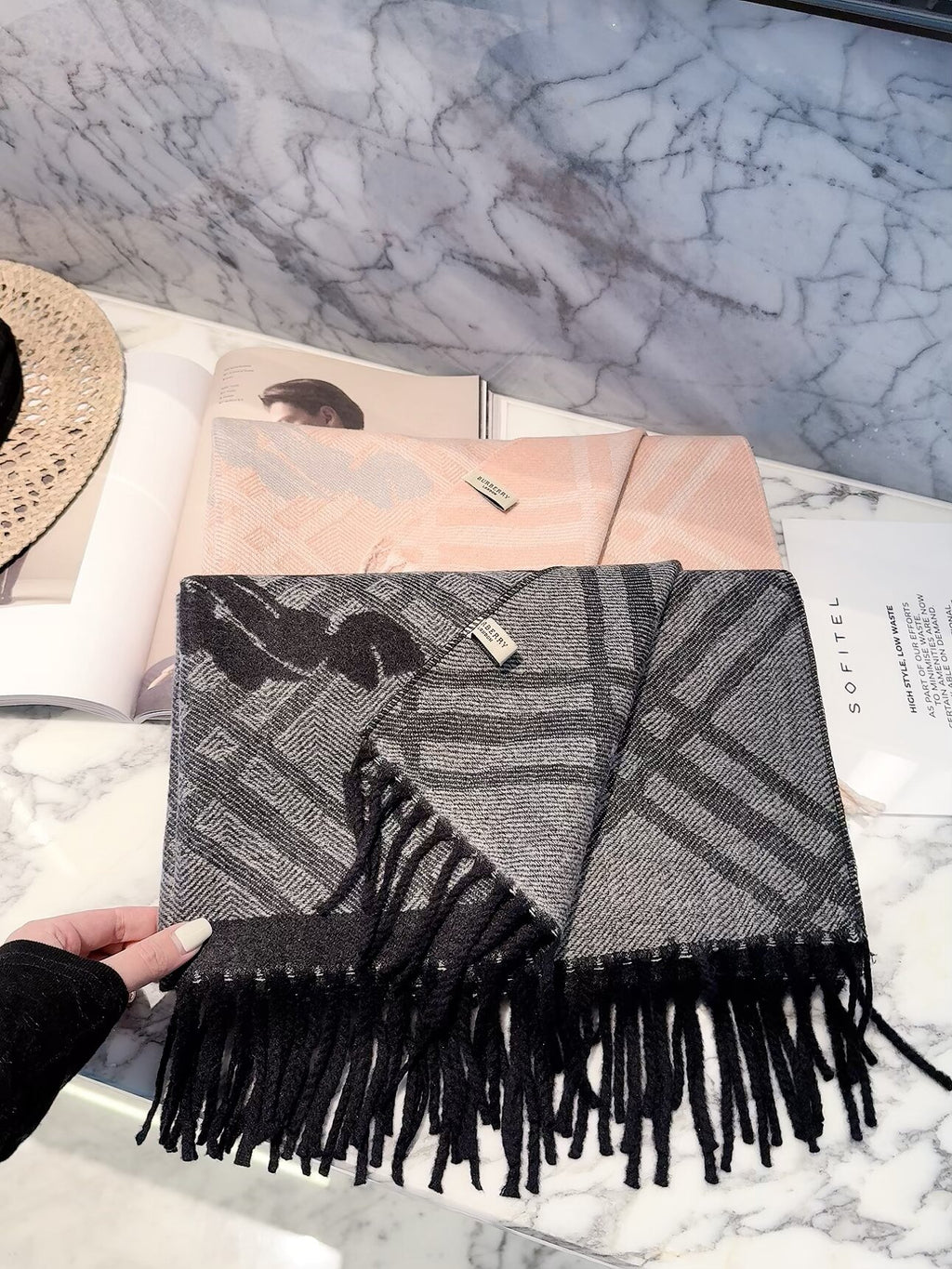 W1R86R107 Popular Winter Scarves