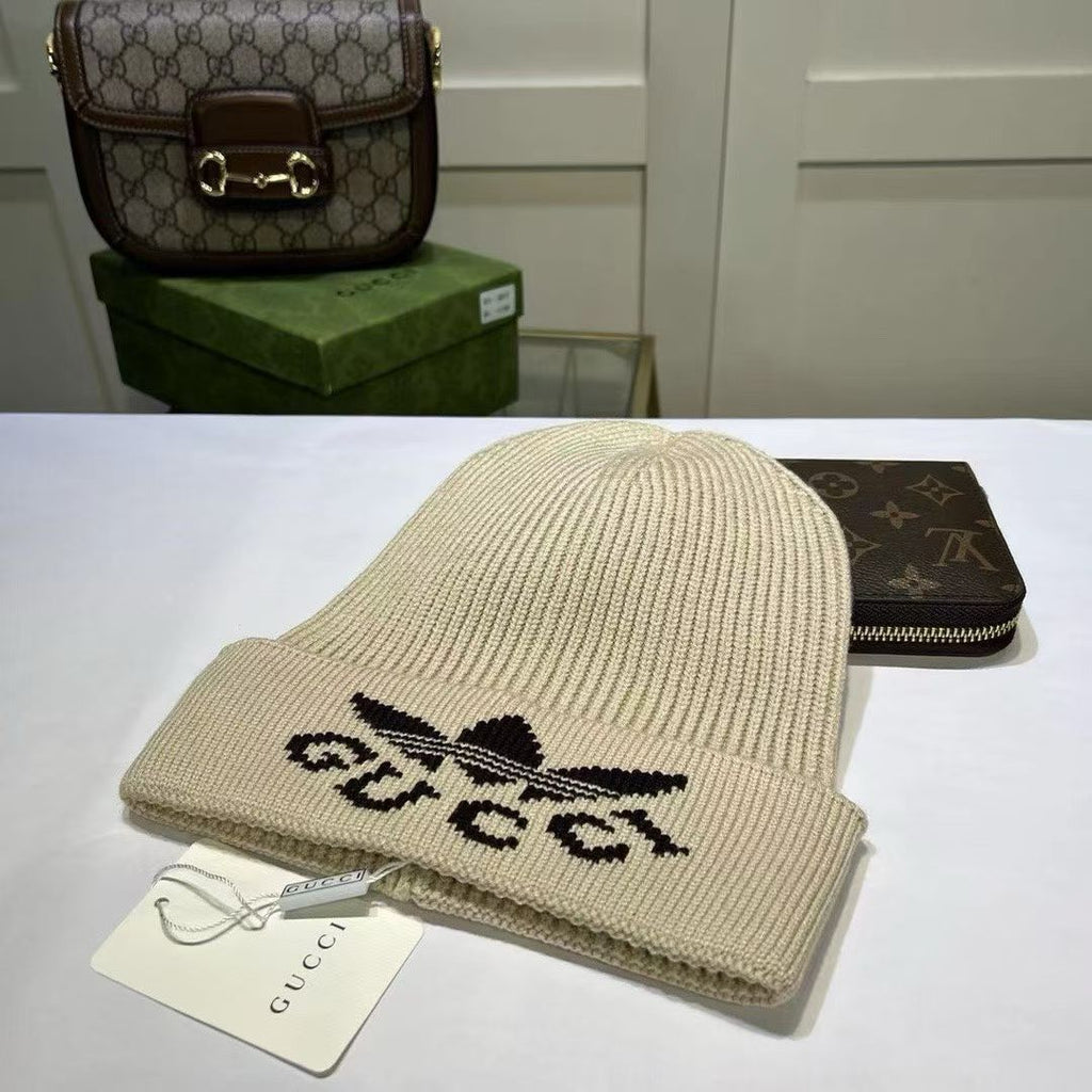 M1R86B41 Fashion hats