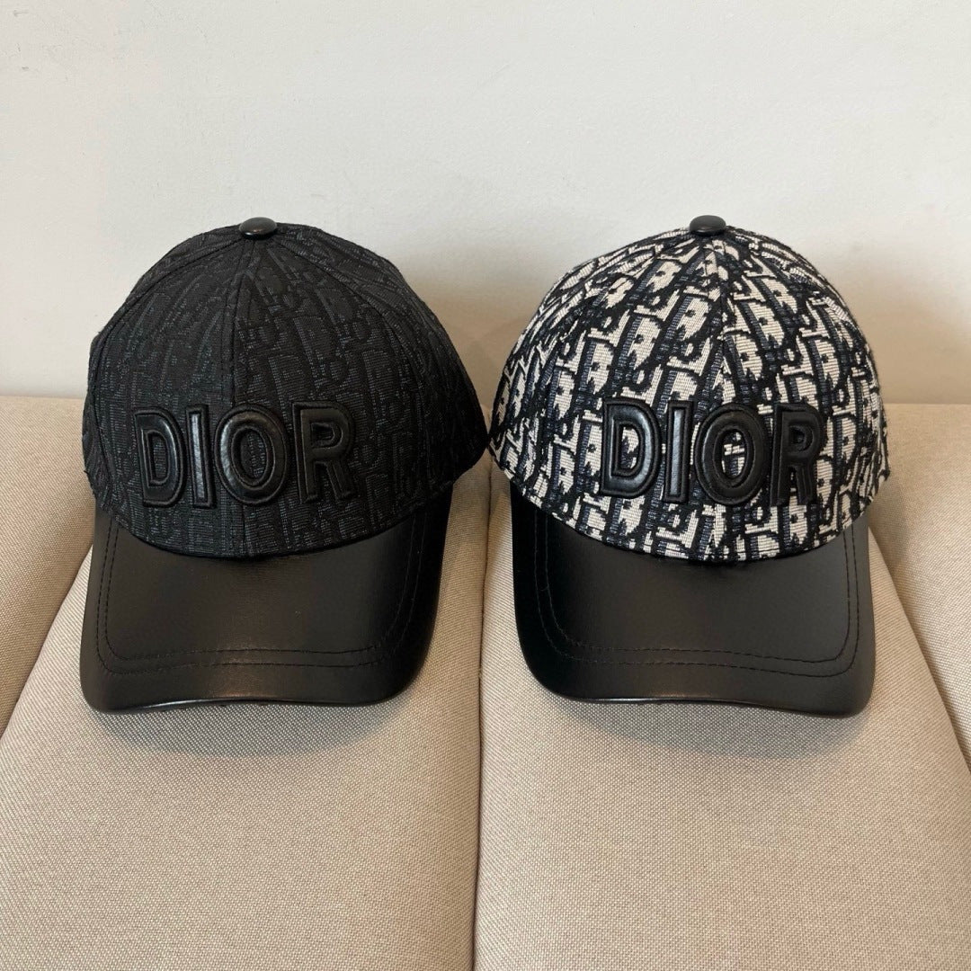 M1R76D11 Fashion hats