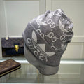 M1R86B84 Fashion hats
