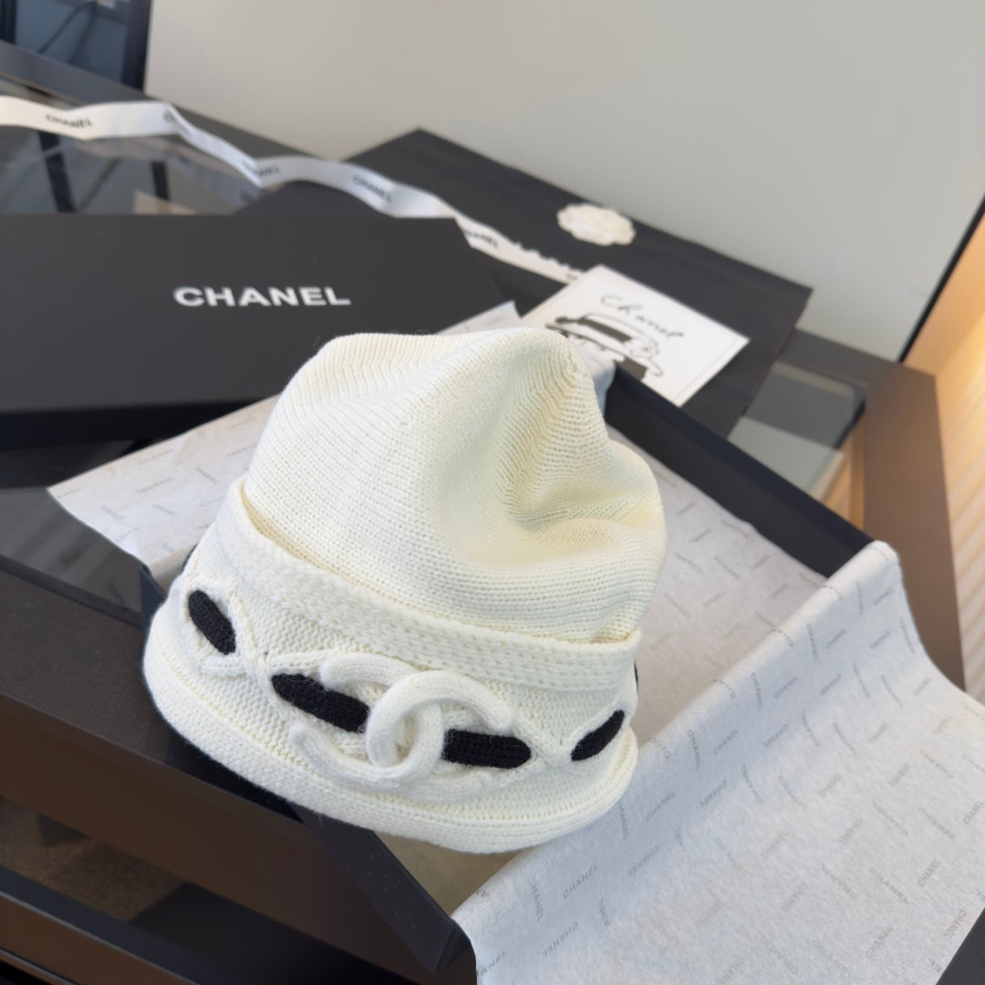 M1R96C13 Fashion hats