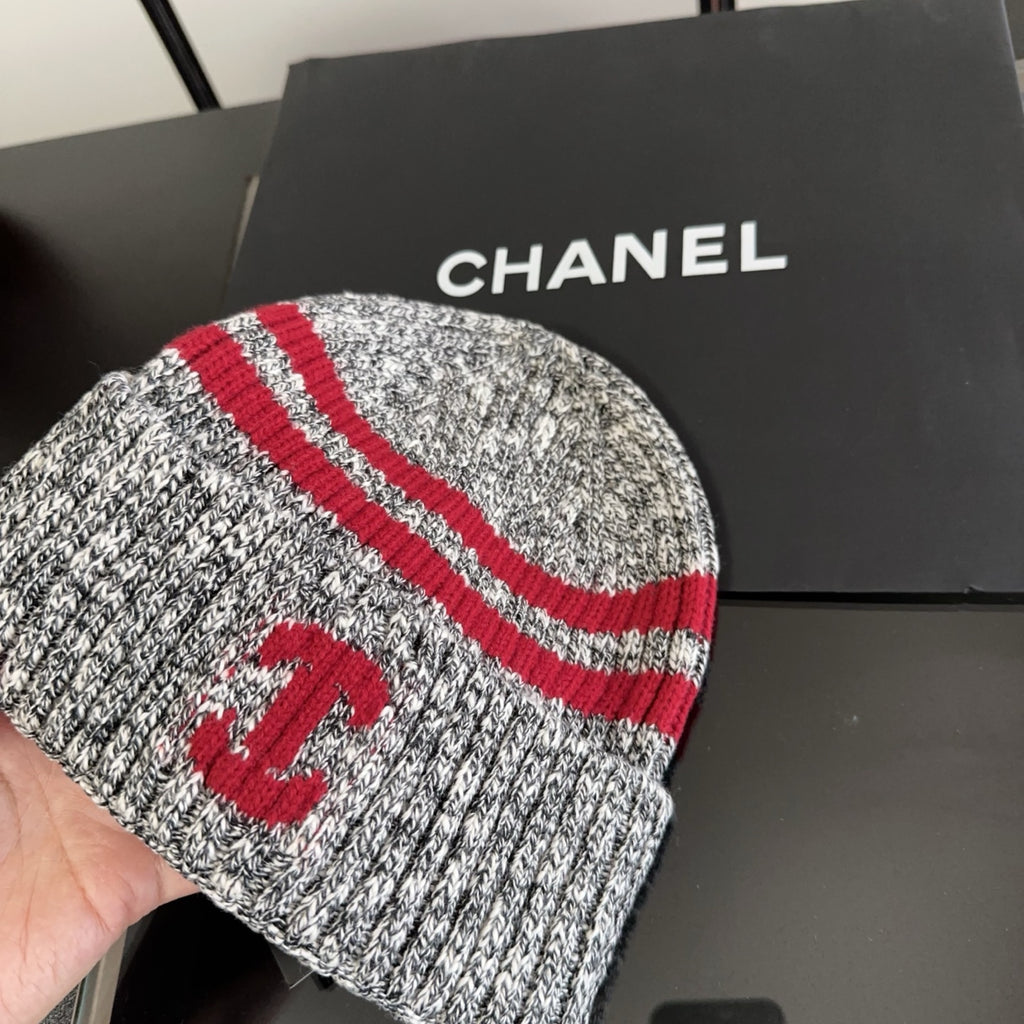 M1R86C24 Fashion hats