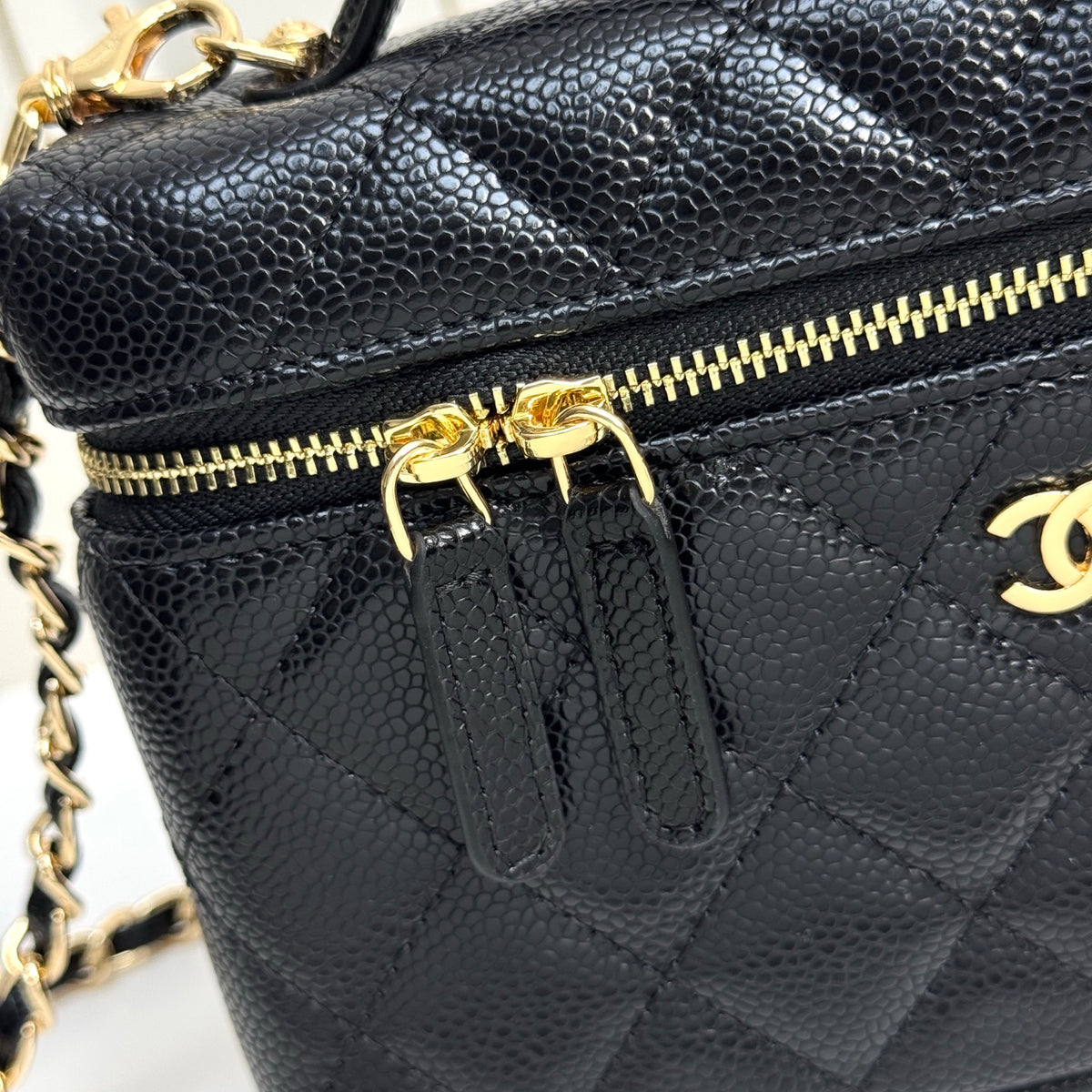 B1X66C19 Fashion leather bag