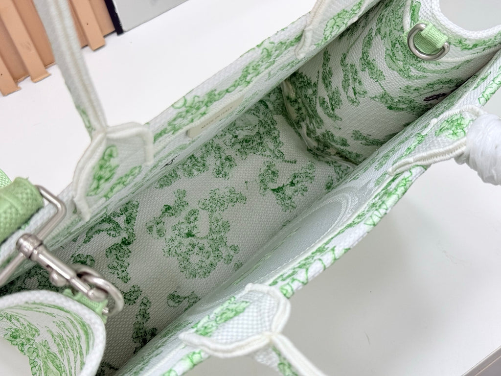 B1R76D08 Fashion canvas bag