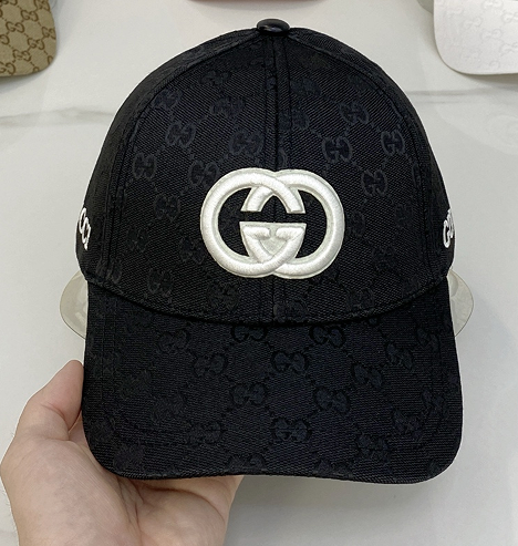 M1R86B106 Fashion hats